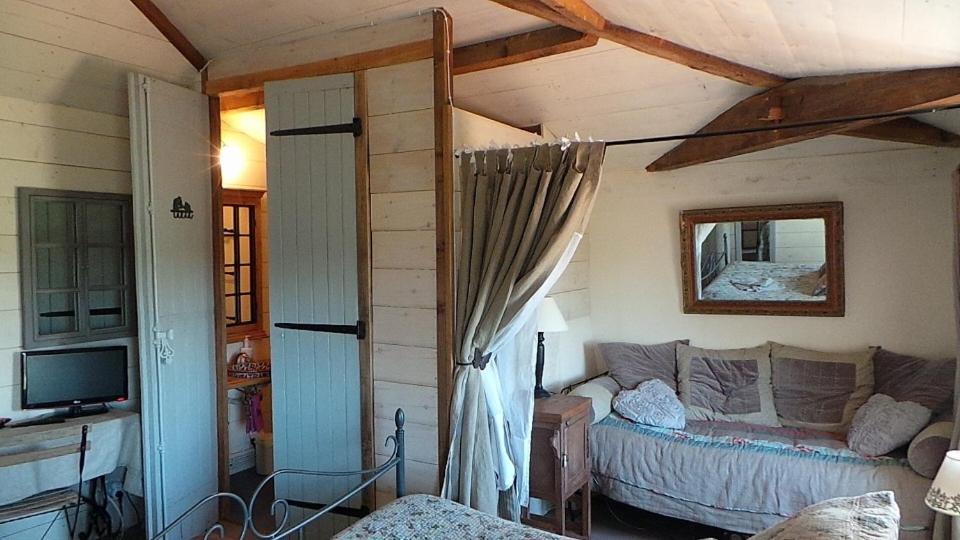 Domaine De L'Escuderia Hotel Parentis-en-Born Room photo